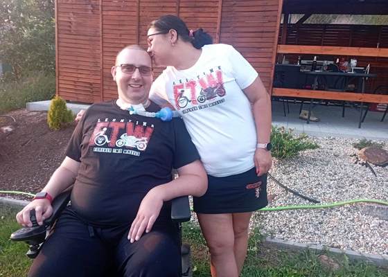 1B26FAF9-EA3C-4A76-8AFA-34CC508D0EC7